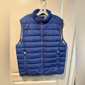 Blue UNTUCKit Puffer Vest